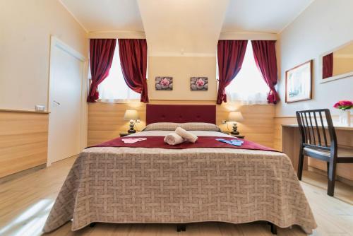 Hotel Manzoni Róma Kültér fotó