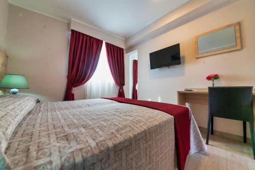 Hotel Manzoni Róma Kültér fotó